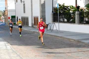 Nueva victoria de Rubén Palomeque en los 10 Km. Urbanos Ciudad de Telde (Foto Francisco Javier Santana y TA)
